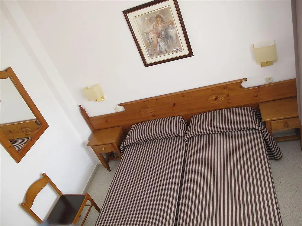 Apartamentos Santi Lloret de Mar