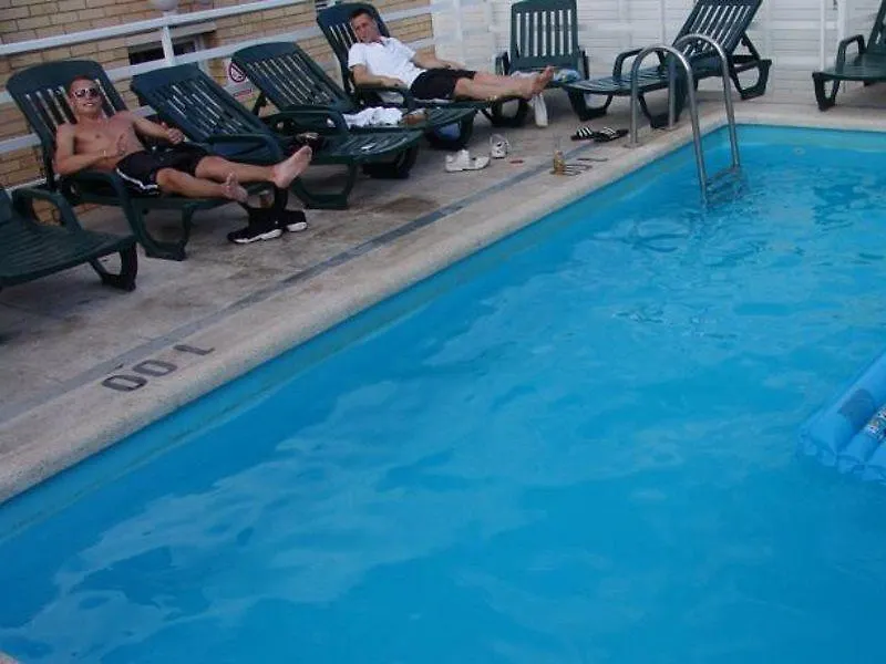 Apartamentos Santi Lloret de Mar 0*,