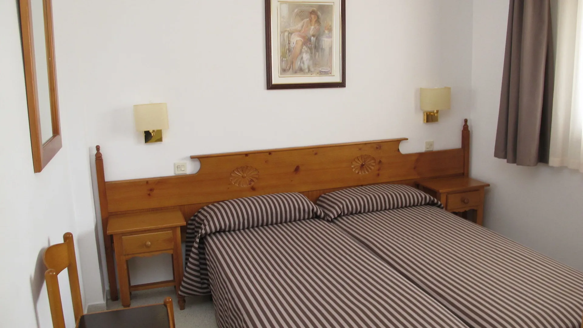 Apartamentos Santi Lloret de Mar 0*,  Hiszpania